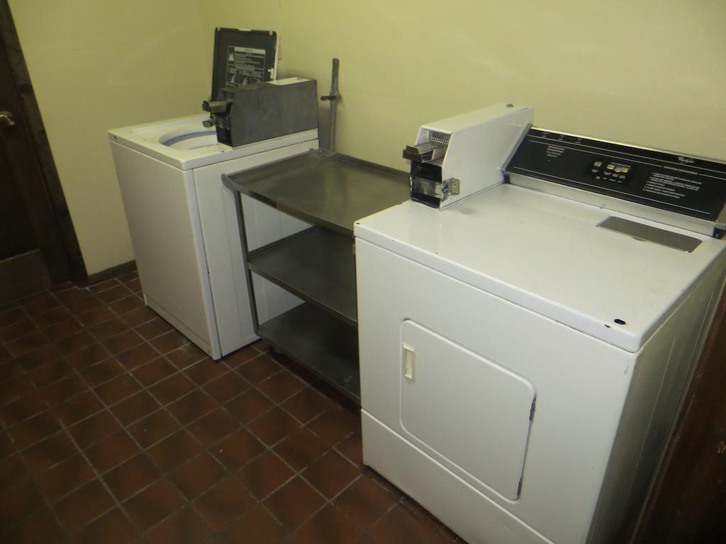 Ripon Welcome Inn And Suites Bagian luar foto